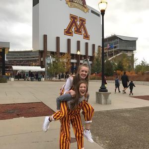 Meet your Posher, Julia